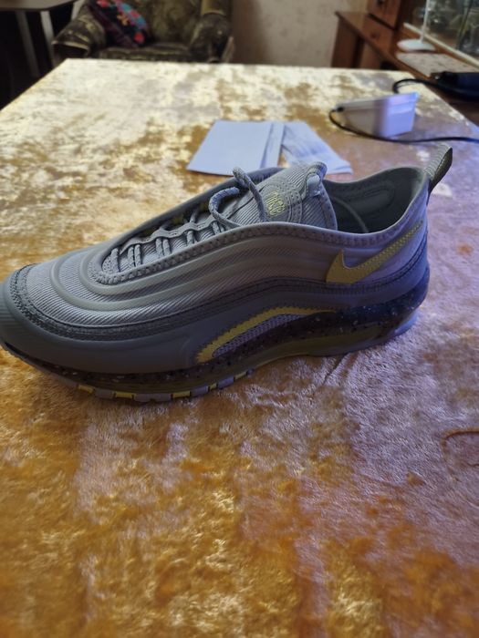 Чоловічі кросівки NIKE. Оригінал. Виробник країна В'єтнам.
