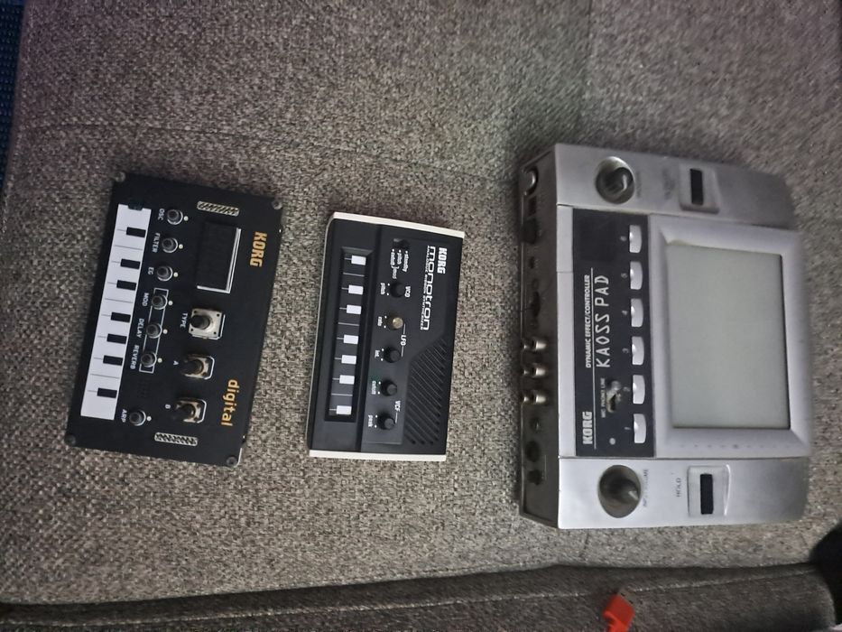KAOSPAD KORG  3 um um pouco usado