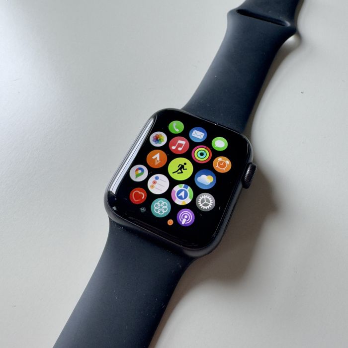 Apple Watch SE 40 mm Space Gray Aluminium