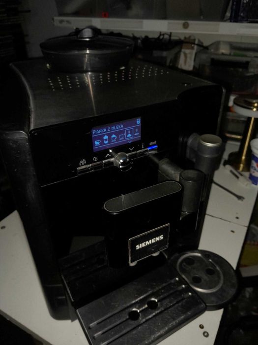 EQ 7plus ekspres ciśnieniowy Siemens do kawy