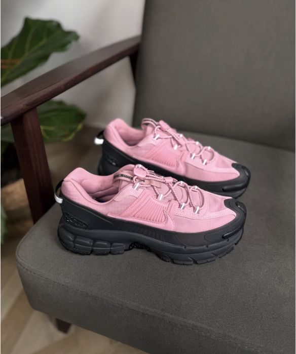 Кросівки жіночі Nike Zoom Vomero Roam Pink ( HQ2181-003 ) Оригінал!