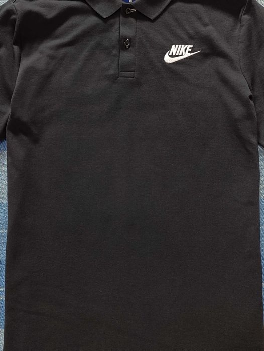 Футболка поло спортивна чоловіча Nike Sportswear Matchup