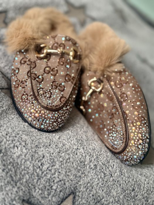 Klapki/ chodaki Gucci