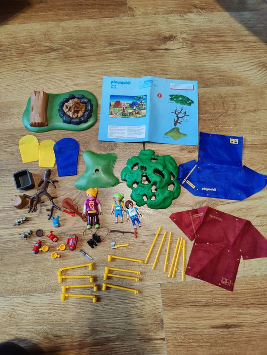 Playmobil Summer Fun 6888- pole namiotowe z ogniskiem LED