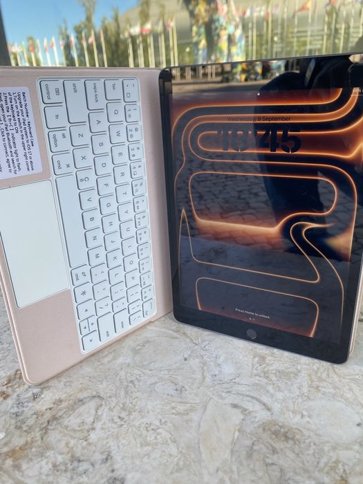 Ipad 7th generation with keyboard cover