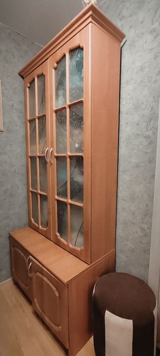 Шафа сервант.    .