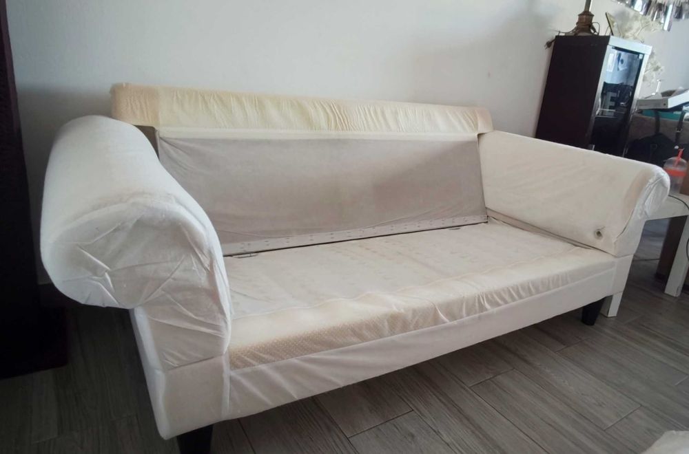 Sofá 2 lugares Ikea