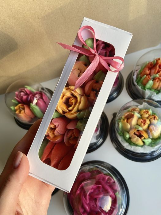 Зефірні квіти тюльпани подарунок на 8 березня