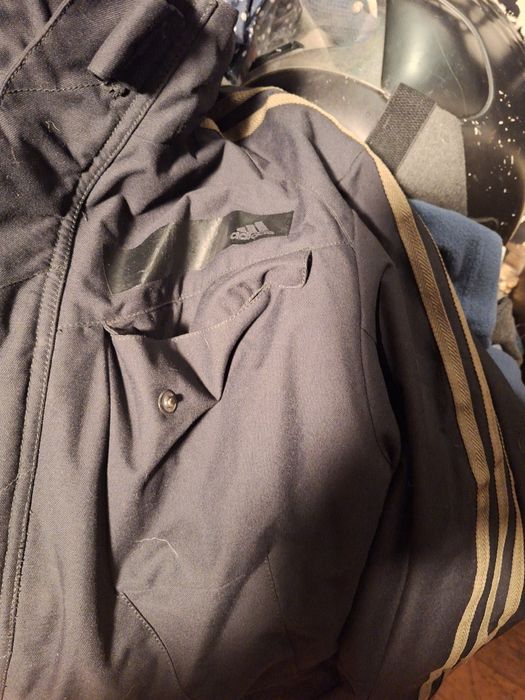 Parka adidas bom estado