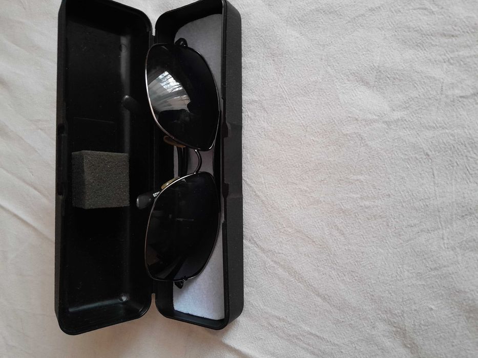 Sprzedam okulary przeciwsłoneczne