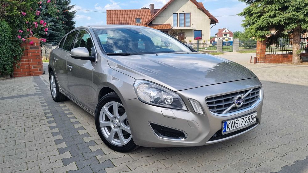 Volvo S60 D3 2012 Automat