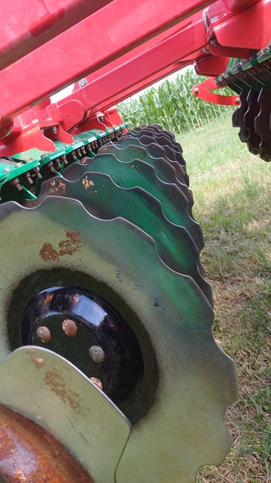 Brona talerzowa AGRO MASZ BT27
