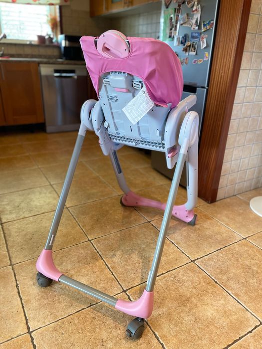 Cadeira de papa para bebé (menina) Chicco