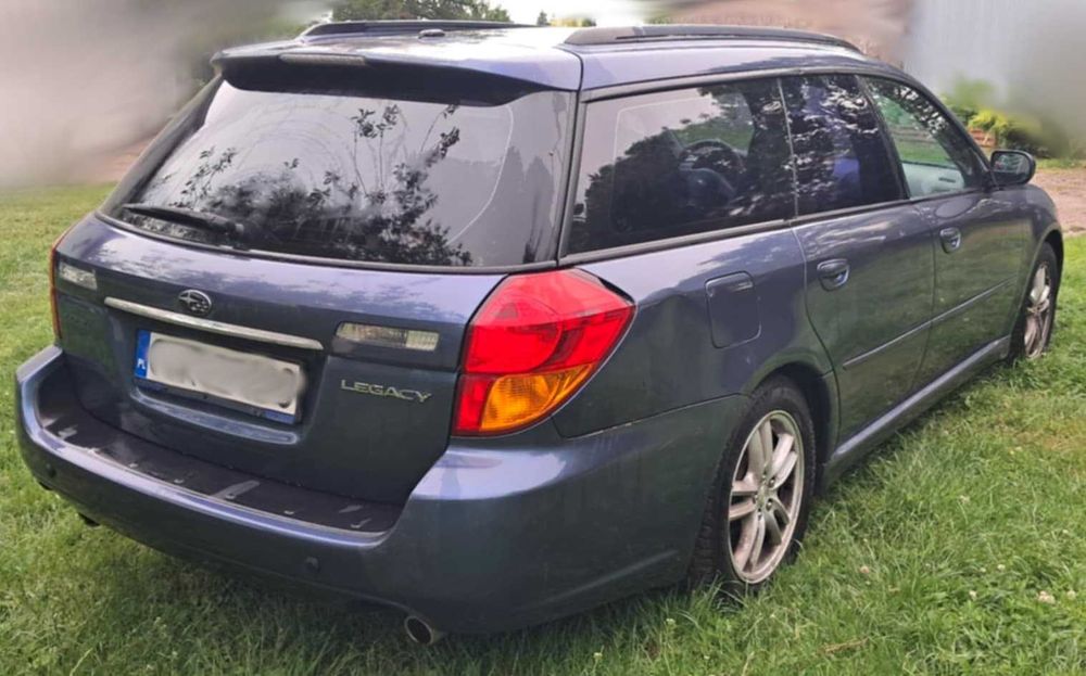 Subaru Legacy IV