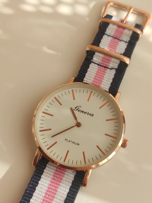 Zegarek damski Geneva Platinum w stylu Daniel Wellington