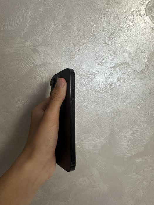 Продам Айфон 14 про 256