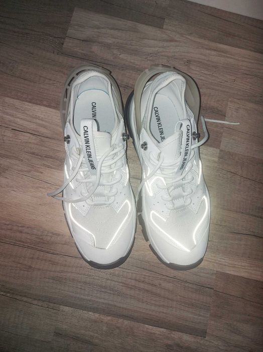 Calvin Klein buty 40