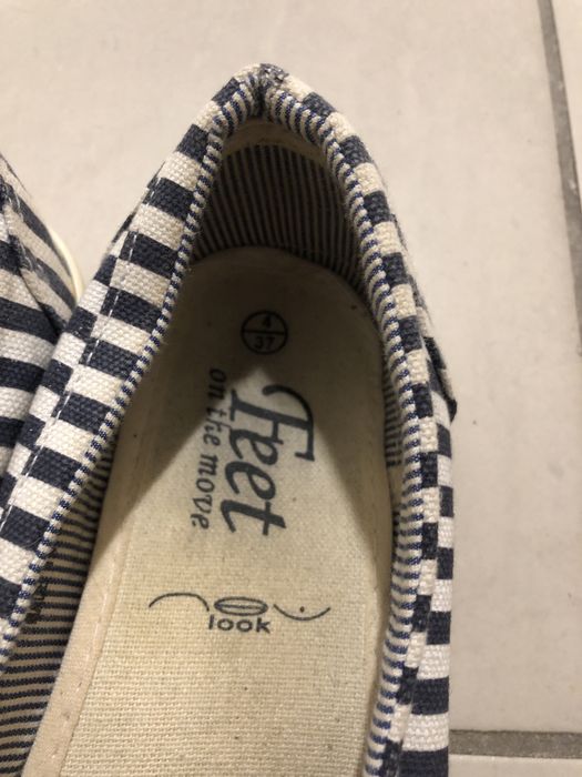 Tenisówki baleriny New Look rozmiar 37 granatowo-białe paski
