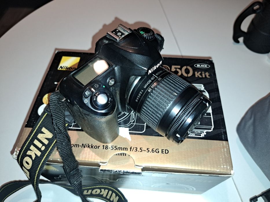 Lustrzanka Nikon D50 KIT