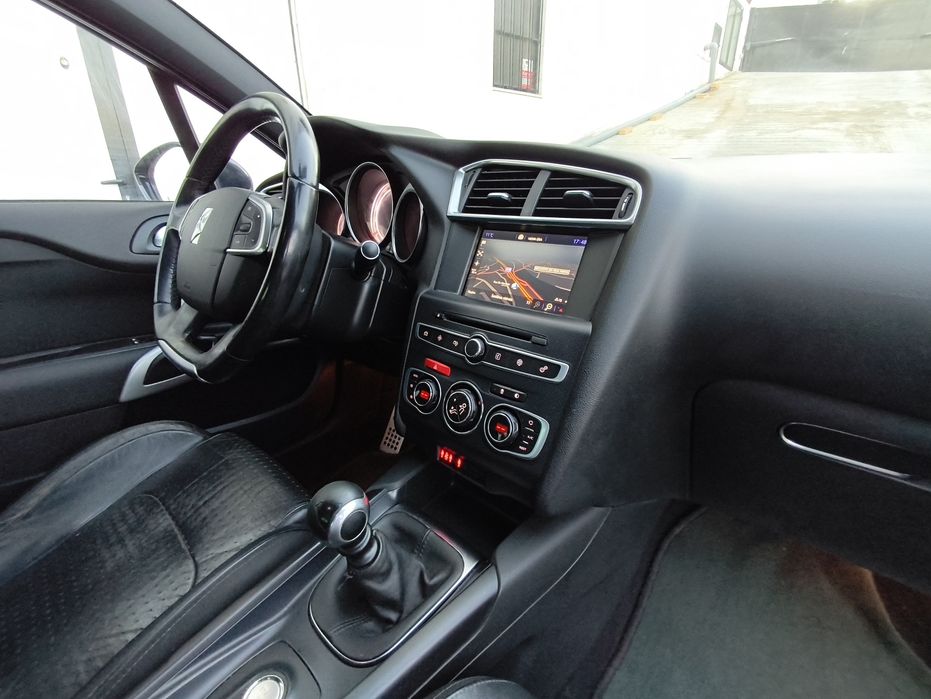 Citroen DS4 211cv