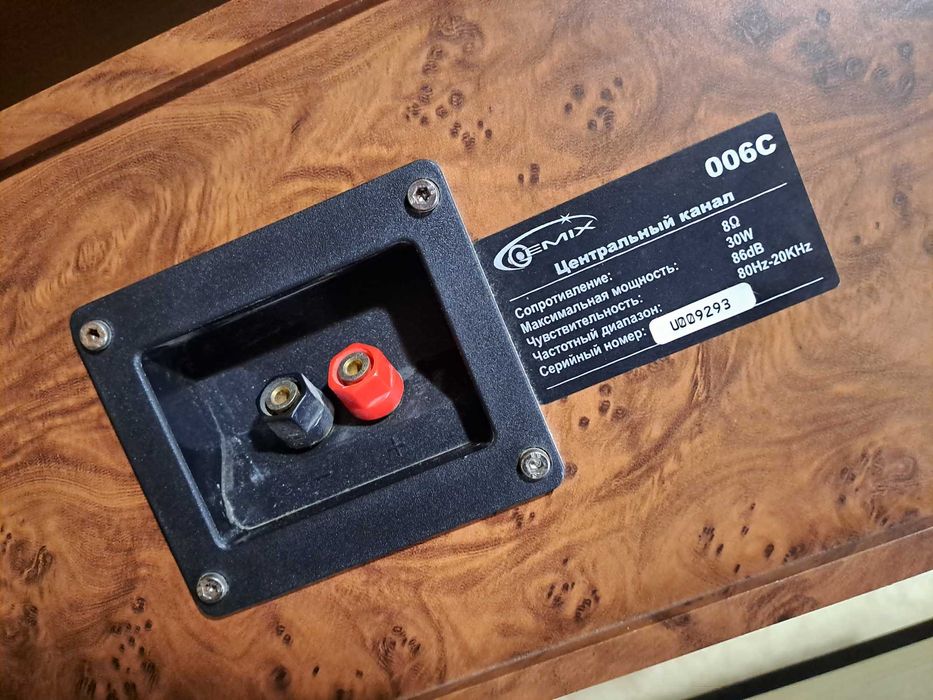 Продаж дерев'яних Пасивних колонок genius  5.1