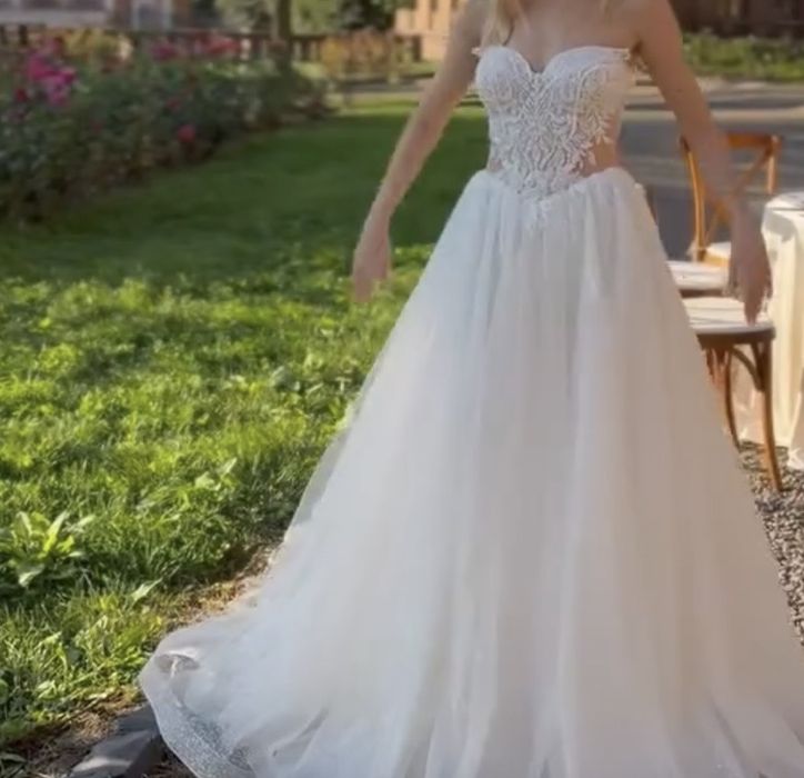 Suknia ślubna śliczna 2026 model