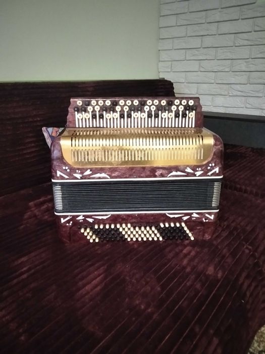 Баяни профілактовані налаштован ремонтую гармоні баяни не дорого