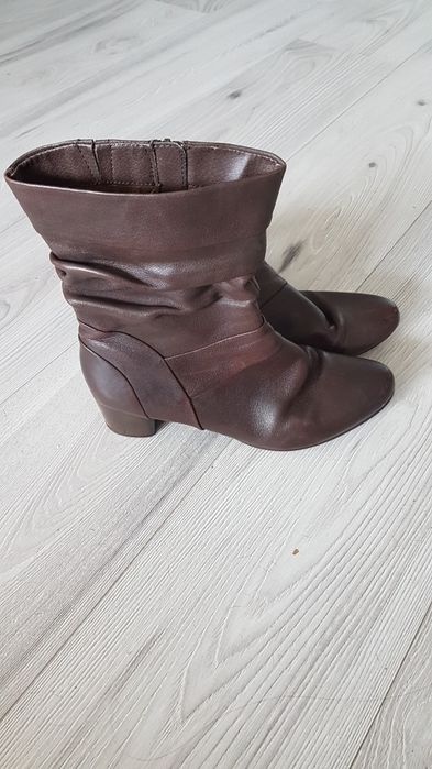 Botki damskie Caprice rozm.40