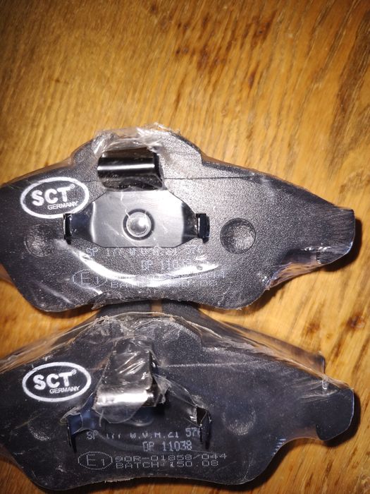 Гальмівні колодки SCT SP177 нові