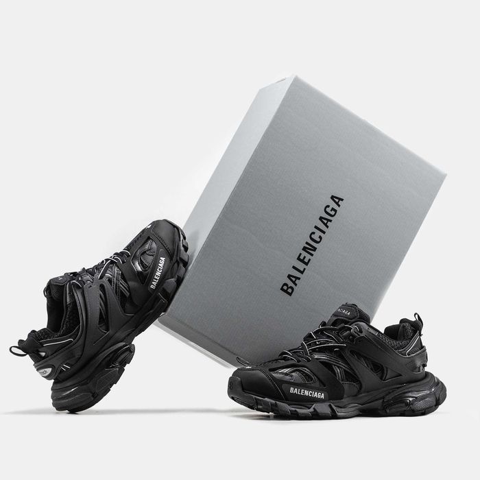 Женские кроссовки Balenciaga Track Black Premium. 36-40