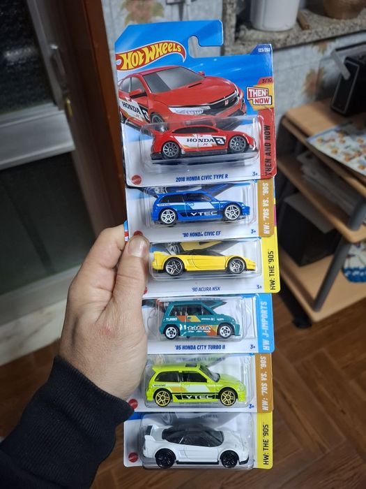 Hothweels Honda, Porsche e Nissan