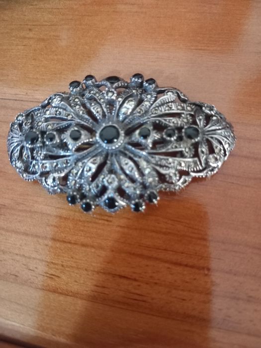 Alfinete de peito
