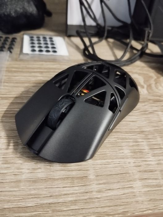 Игровая мышка wlmouse beast mini pro + глайды + грипсы + свитчи