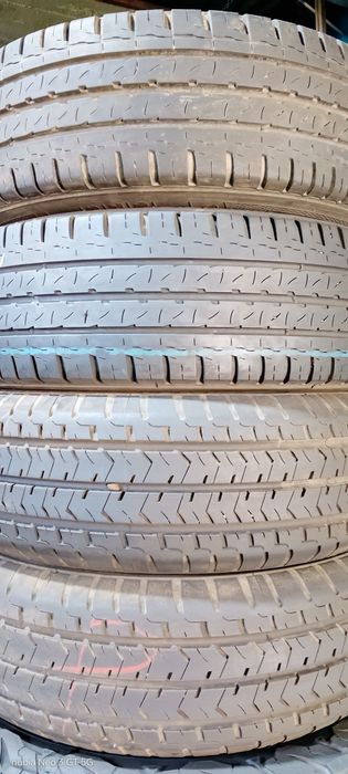 Pneus 195/70/15 semi novos