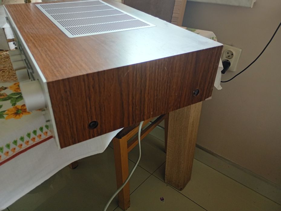 Amplituner R-700 w idealnym stanie