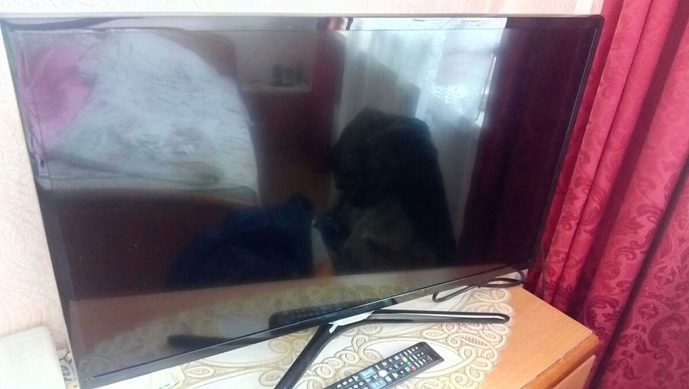 Samsung 32" smart 5500.