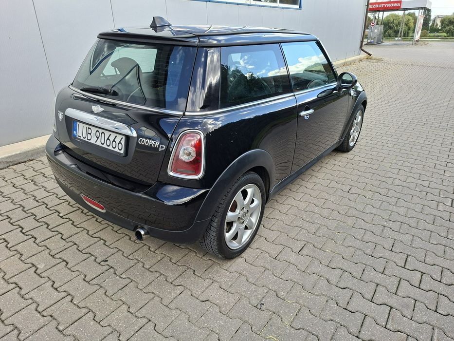 Mini Cooper 1.6 diesel bogata wersja wazne opłaty
