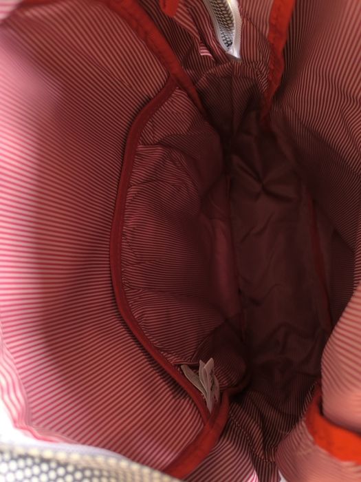 Mochila Herschel nova