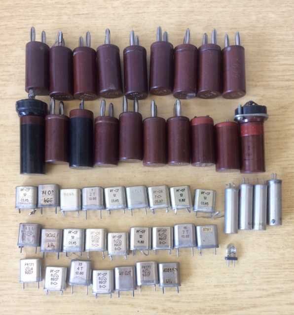 Кварцевые резонаторы  и фильтр ФЕМ-035-500-1,5 !