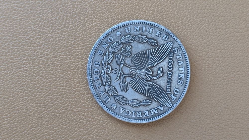 Коллекционная монета demon one dollar USA сувенир witch