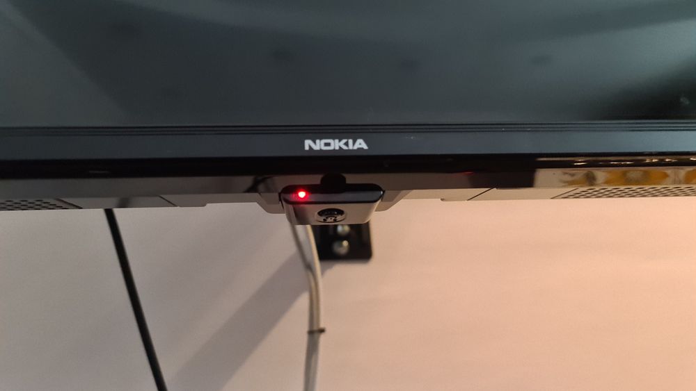 Телевізор Nokia 4300A Smart TV 43"