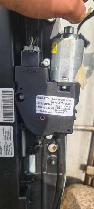Szyberdach Silniczek Kompletny Mercedes ML W164