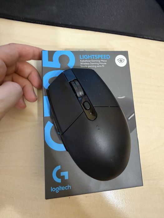 Миша Logitech G305 Lightspeed, чорна