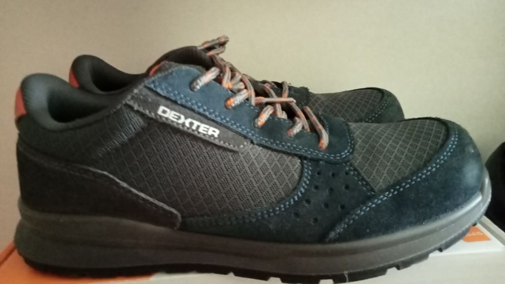 Botas de proteção, para trabalhos fabril.