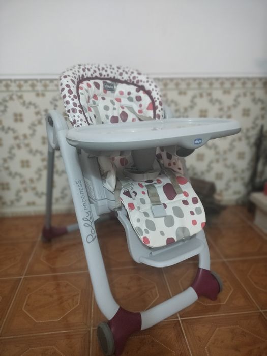 Cadeira da "papa" chicco