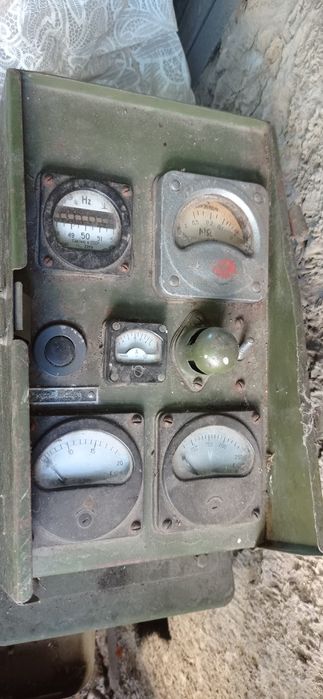 Генератор армійський