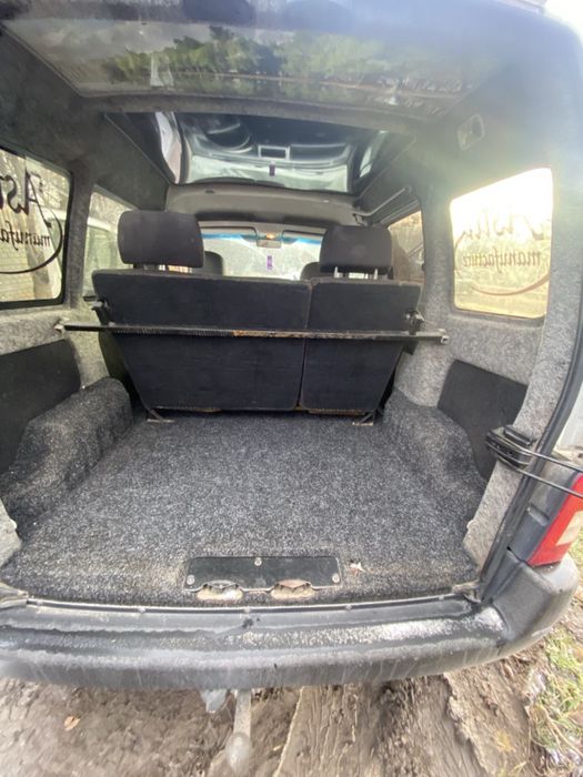 Citroen Berlingo 1.9 простой дизель 2006 год