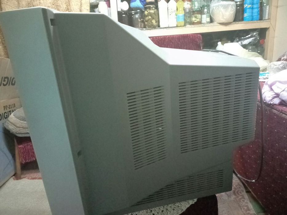 Телевизор Digital PF-2118