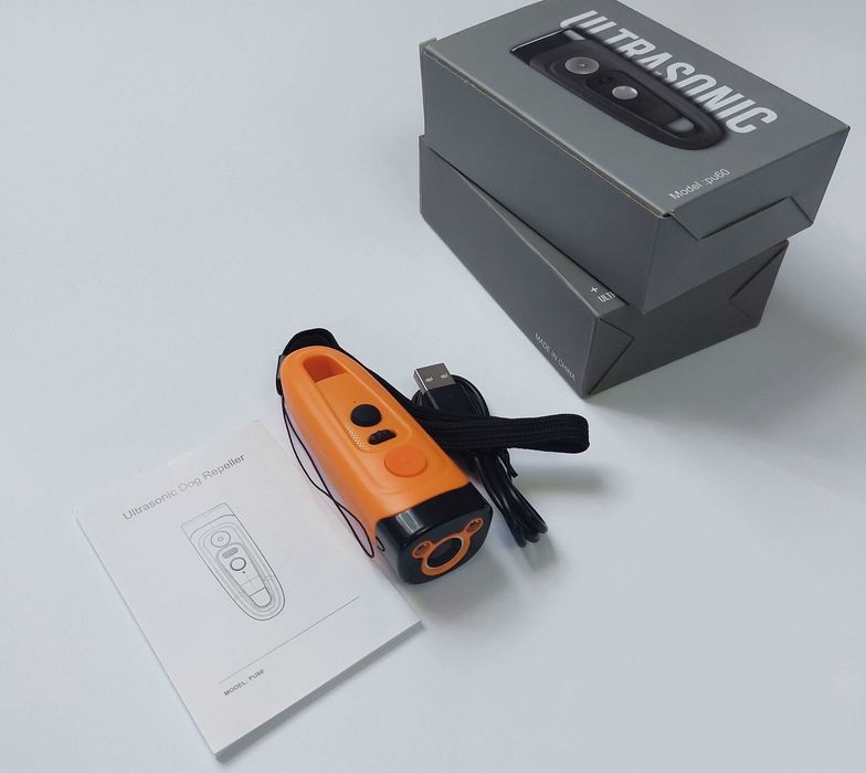 Ультразвуковой отпугиватель собак Ultrasonic PU-60 PRO відлякувач и фонарик