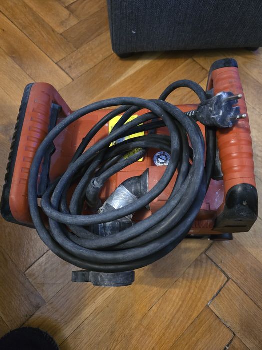 Bruzdownica Hilti DC-SE20